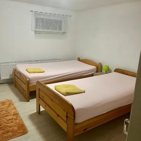 Doppelbett Mit Gemeinschaftbad Borgholzhausen